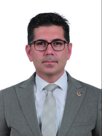 Hikmet Yalım Halıcı