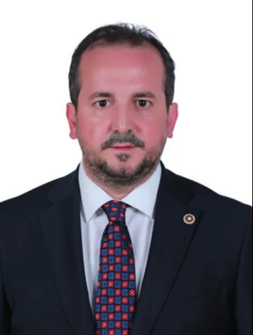 Refik Özen