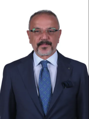Sırrı Sakik