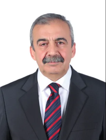 Sırrı Süreyya Önder